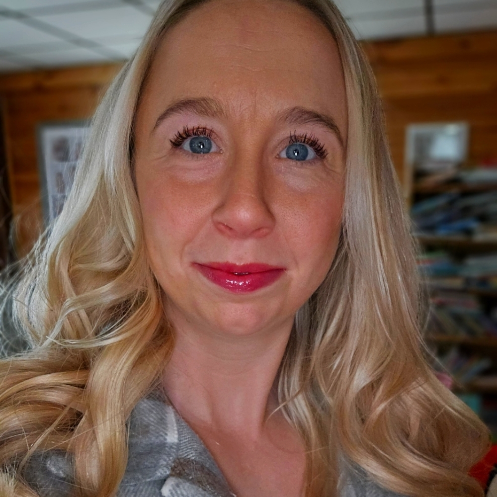 Meet your Posher, Marissa